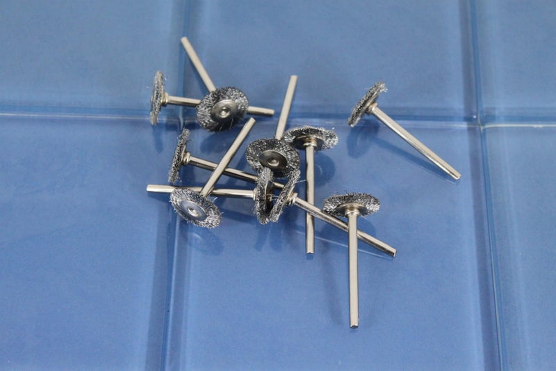 TEMO 10 pc Carbon Steel Bristle 3/4 Inch Flat Wire Brush with 1/8 Inch Shank for Dremel and Other Rotary Tools on Rust Removal, Corrosion and Scrub Surfaces - Image 2